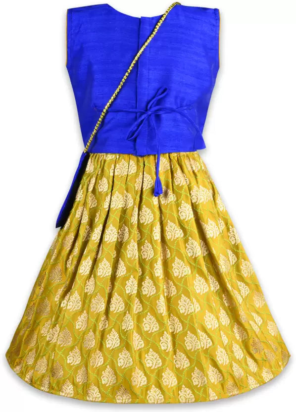 Girls Embellished Ethnic Lehenga Choli Set