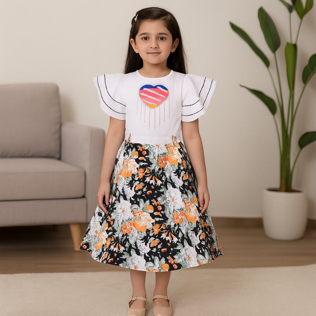 Girls Floral Print with Embellished Heart Print Casual Dress