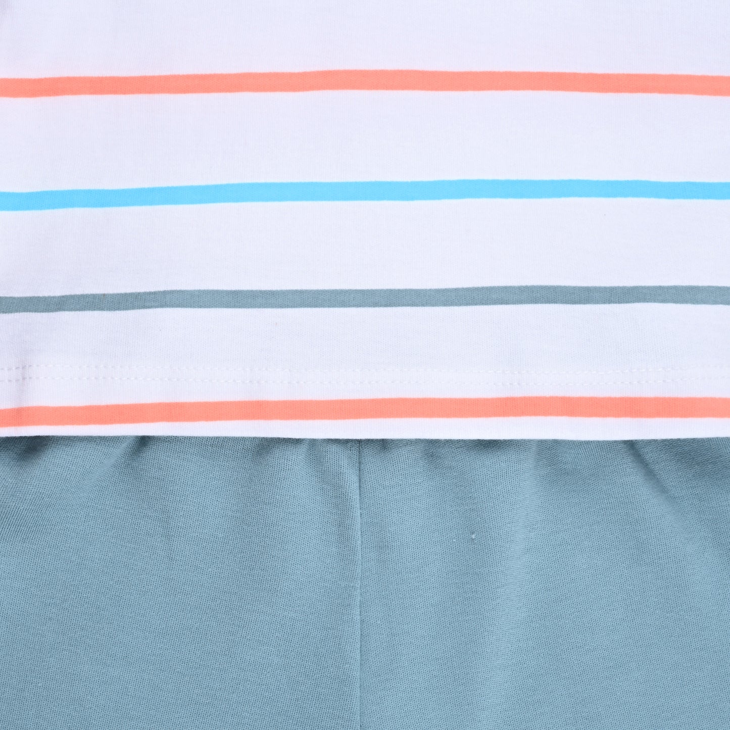 Baby Boys T-Shirt With A Printed Deign And Solid Pant