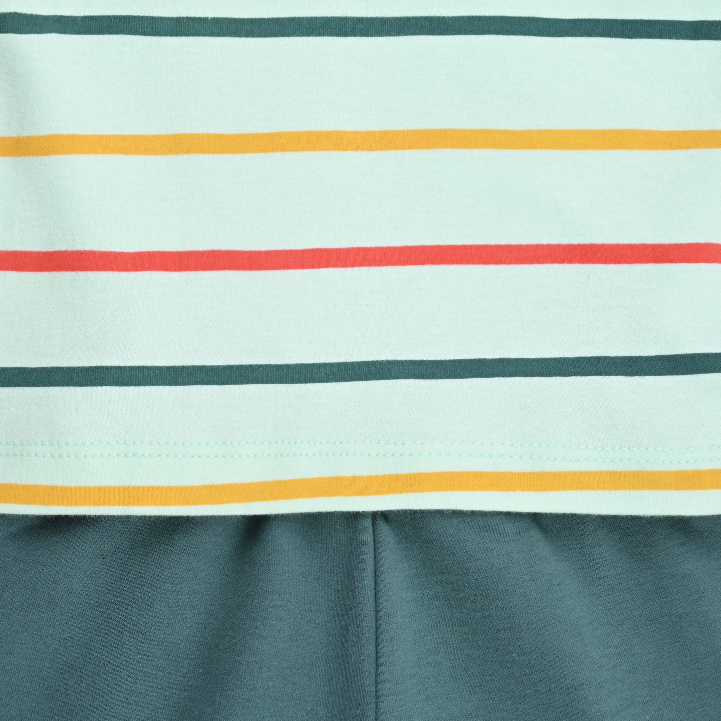 Baby Boys T-Shirt With A Printed Deign And Solid Pant
