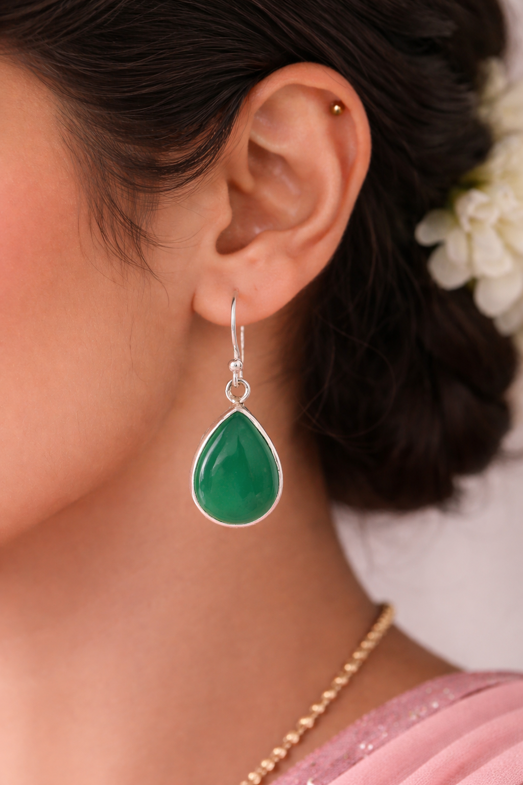925 Sterling SLV Green Teardrop Stone Earrings – Minimal, Elegant & Timeless