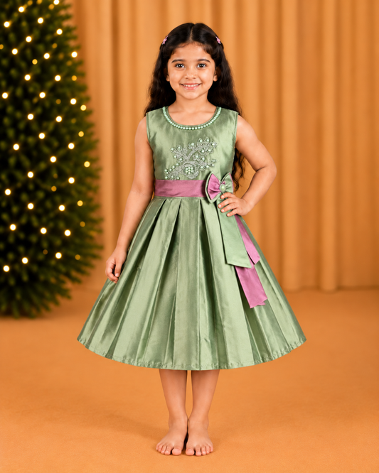 Girls Pleated Bow Pearl Embellished Party Dress