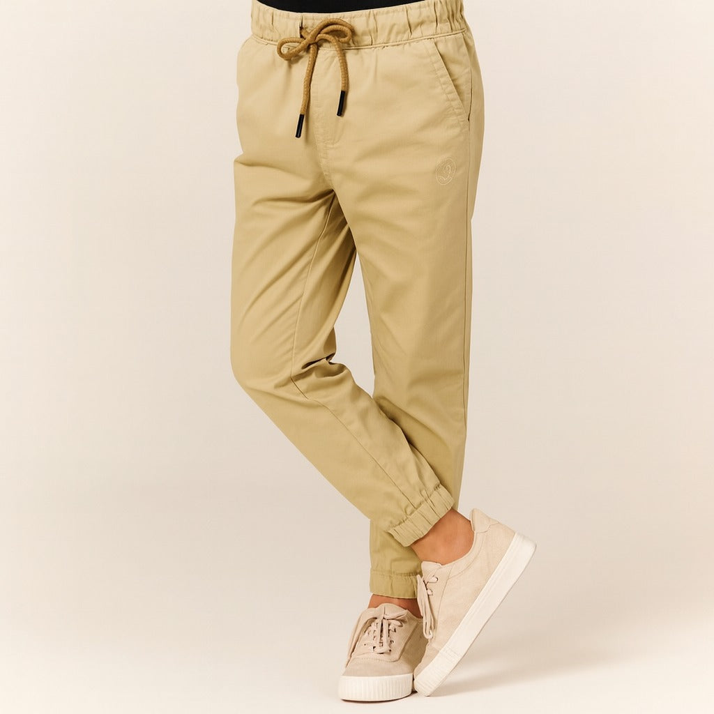 Boys Cotton Solid Tapered Fit Casual Jeans