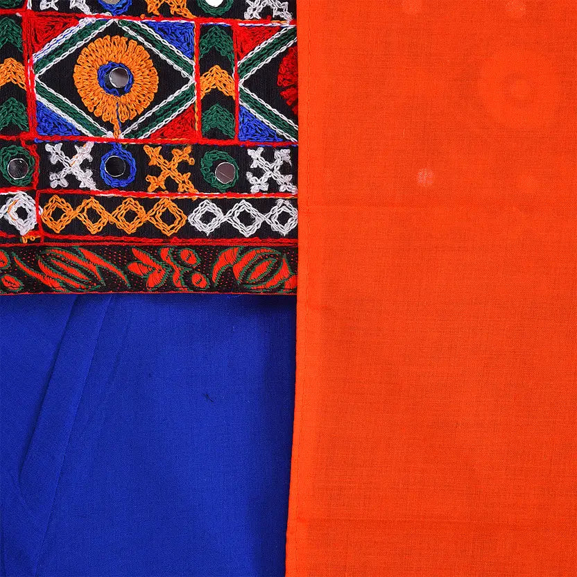Girls Ethnic Wear Embroidered Cotton Ghagra Choli Dupatta Set