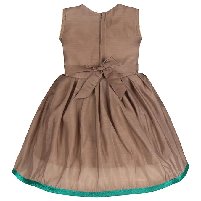 girls wedding ethnic wear