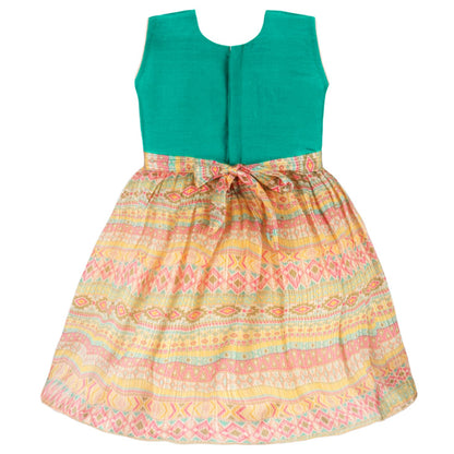 ethnic wear for baby girls.
