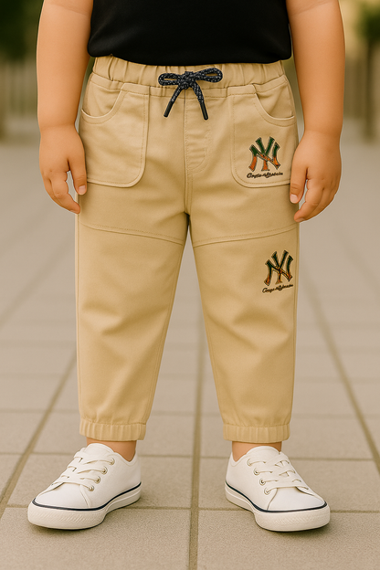 Boys Mid Rise Printed Jogger Fit Jeans