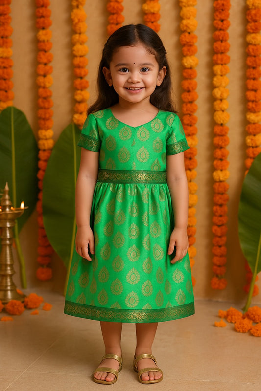 Girls Zari Woven Pattu Pavadai Choli Skirt Set