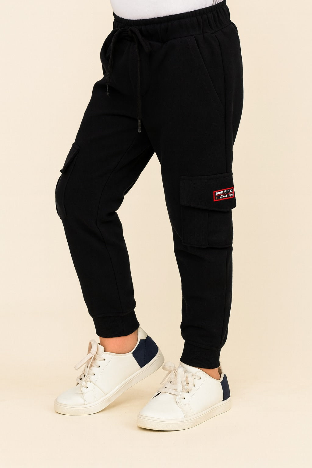 Boys Solid Cotton Cargo Trousers With Drawstrings