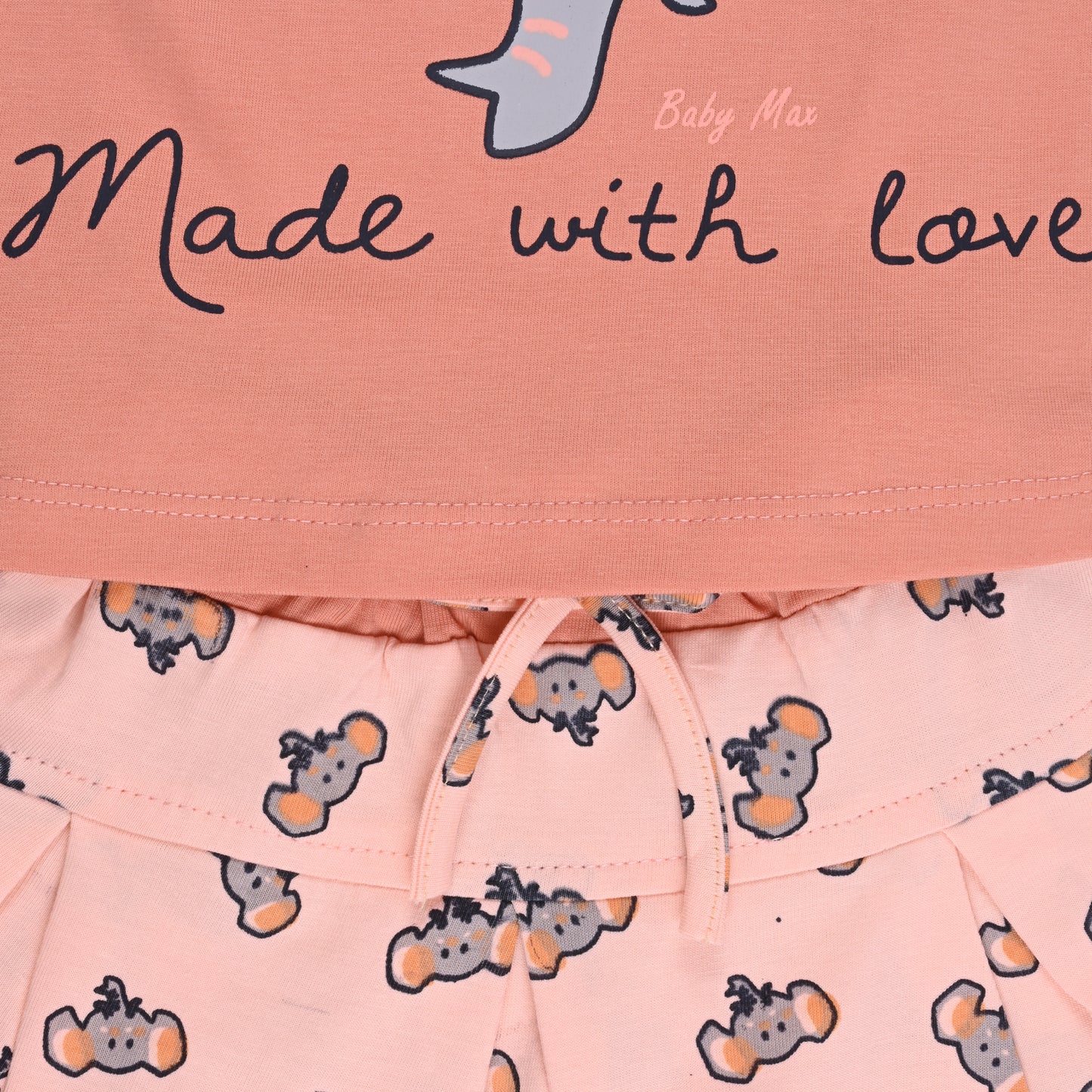 Girls Graphic Print Top and Skirt Clothing Set