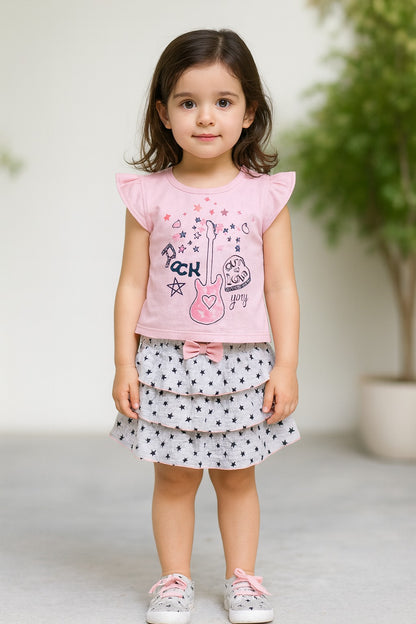 Girls Printed T-Shirt And Polka Dot Printed Skirt