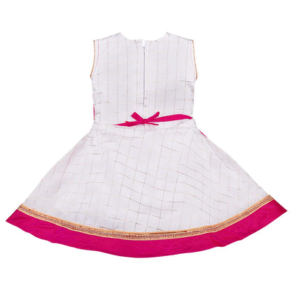 Wish Karo Baby Girls Partywear  Dress Frock (fe2926pnk)